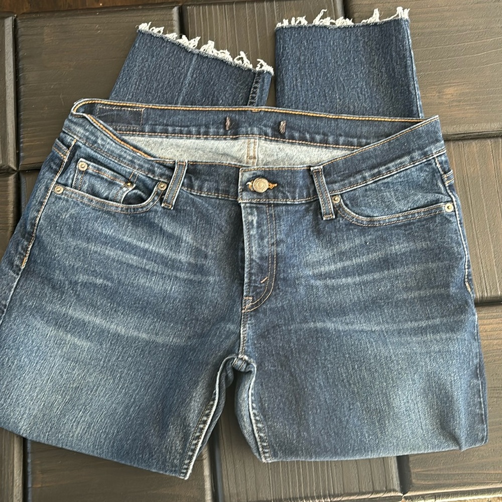 Levi’s stretch